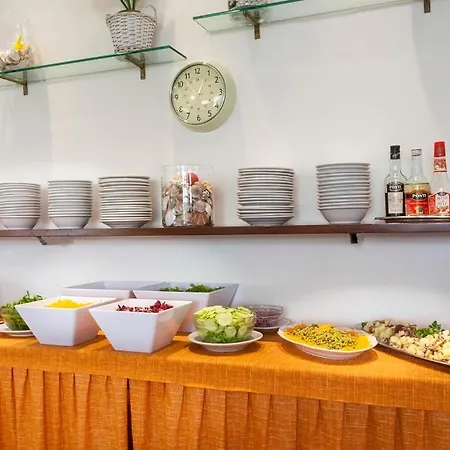 Parioli Szálloda 2*